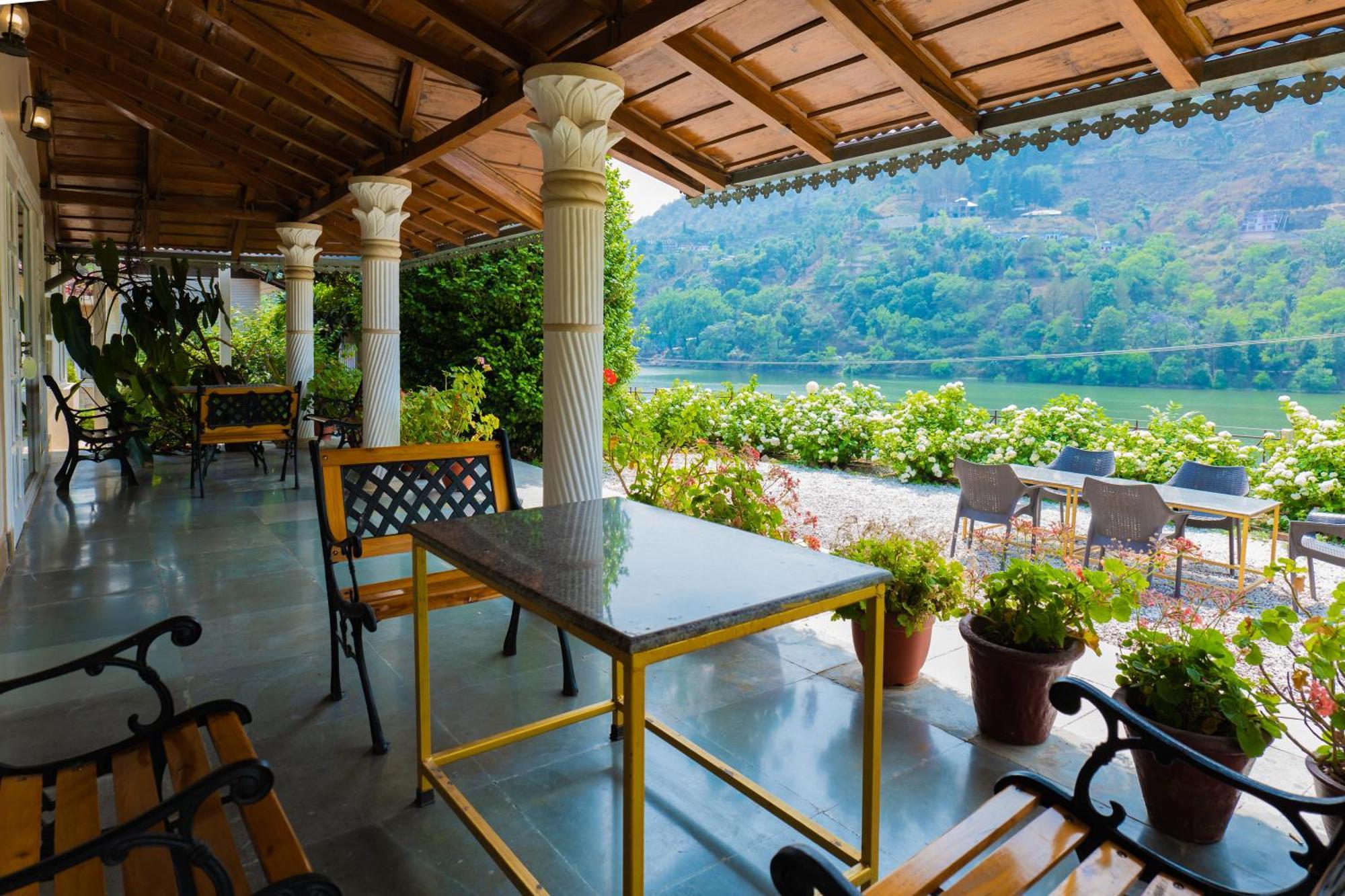 Neelesh Inn- A Luxury Lake View Hotel- 20 Kms From Nainital Bhīm Tāl Εξωτερικό φωτογραφία